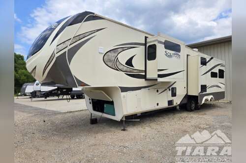 2018 Grand Design Solitude 373FB in elkhart IN