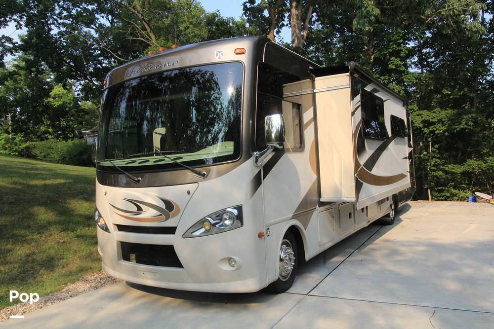 2016 Thor Motor Coach Hurricane 35C in cincinnati OH