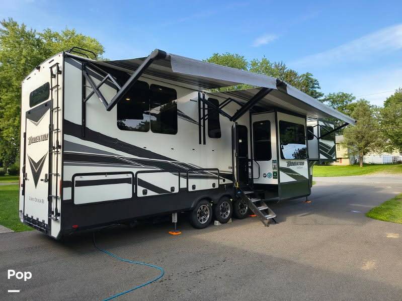 2021 Grand Design Momentum 376THS in pine plains NY