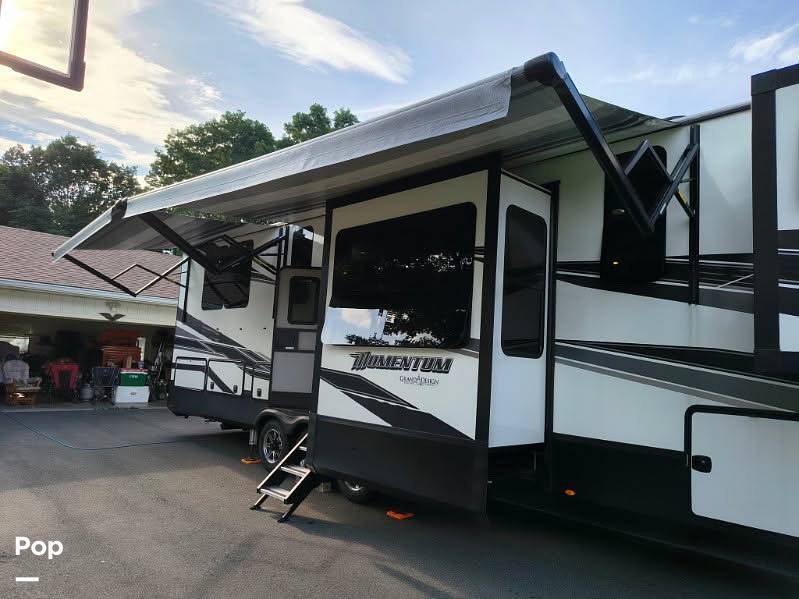 2021 Grand Design Momentum 376THS in pine plains NY