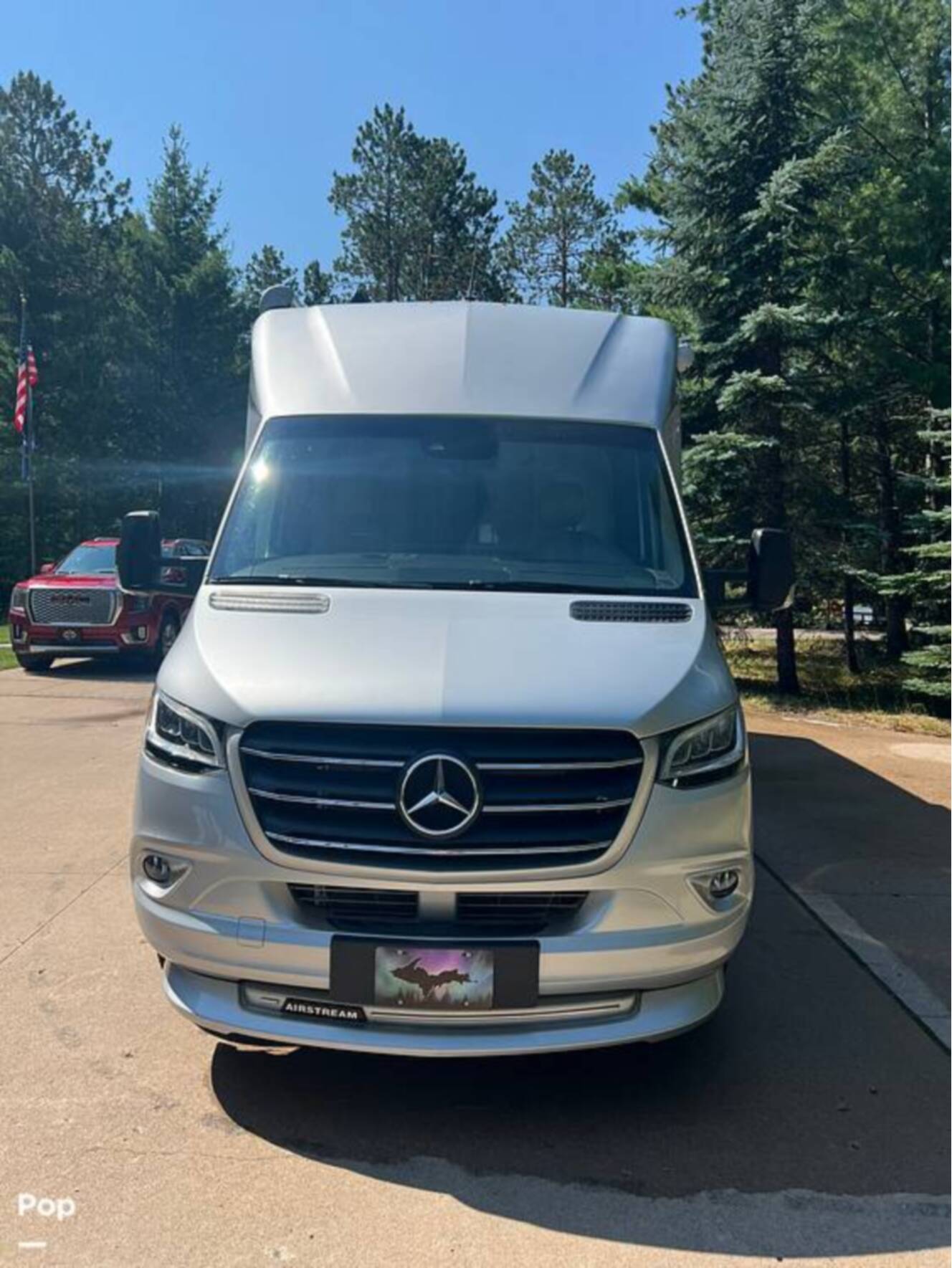 A photo of this 2025 Airstream Atlas Murphy Suite E1