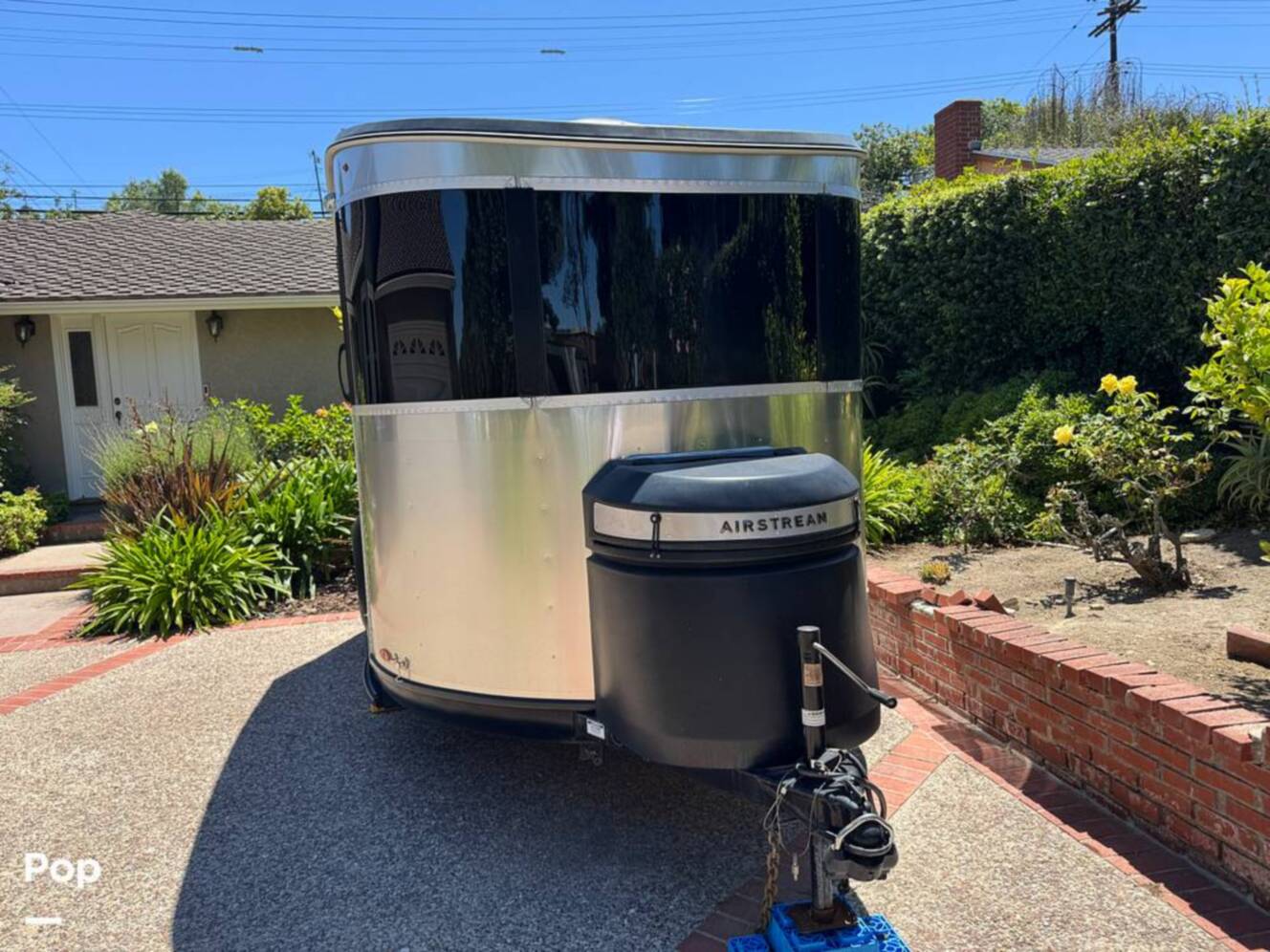 A photo of this 2019 Airstream Basecamp 16