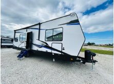 2025 Forest River Vengeance Rogue Armored 26L140 Review image
