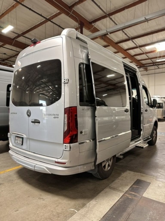 2023 Airstream Interstate 19 BASE in fairfield CA