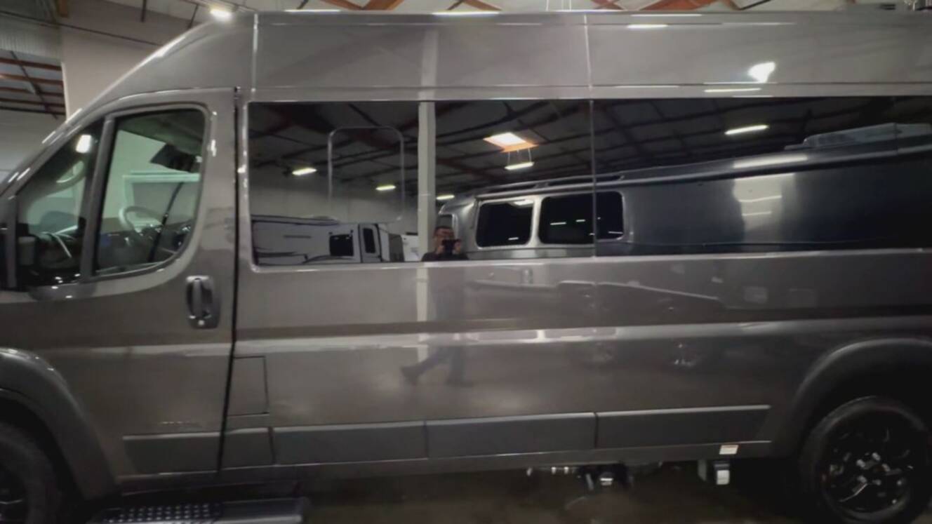 A photo of this 2026 Airstream Rangeline PT