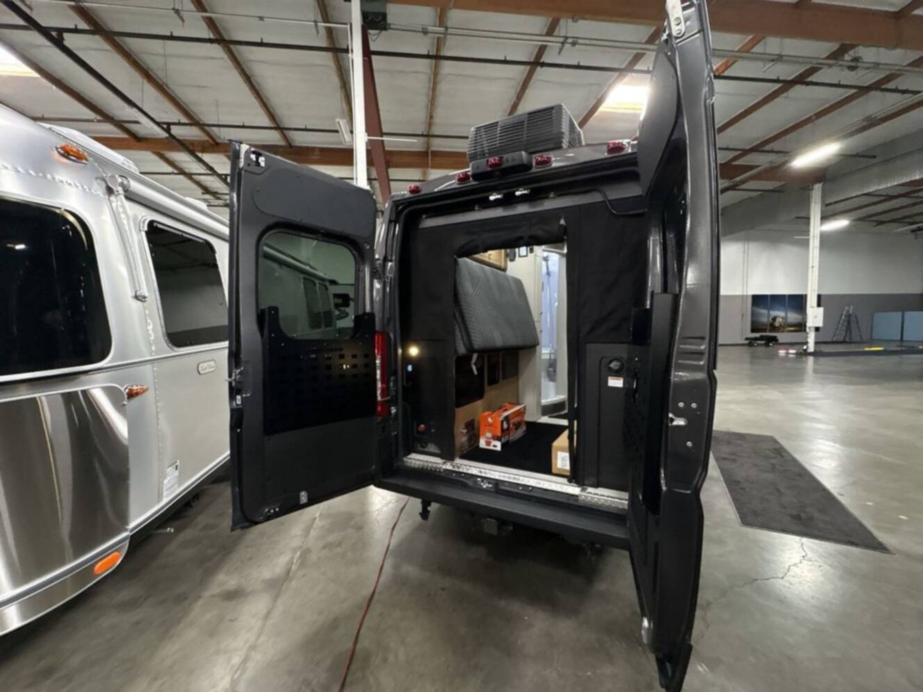 A photo of this 2026 Airstream Rangeline PT