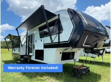 5 RV Models with an Amazing Outdoor Kitchen image