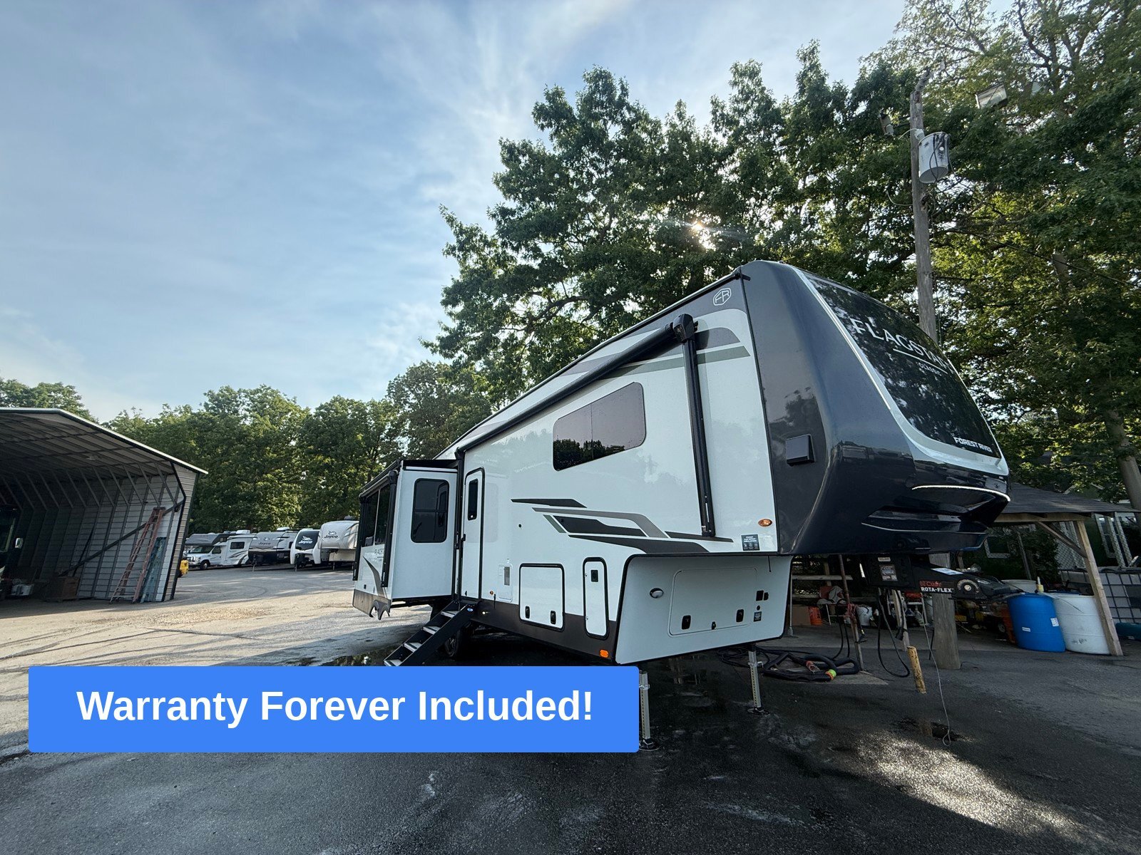 2027 Forest River Flagstaff Classic 361RLS RV
