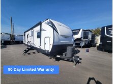 Travel Trailers: An RV Buyer Basics Guide image
