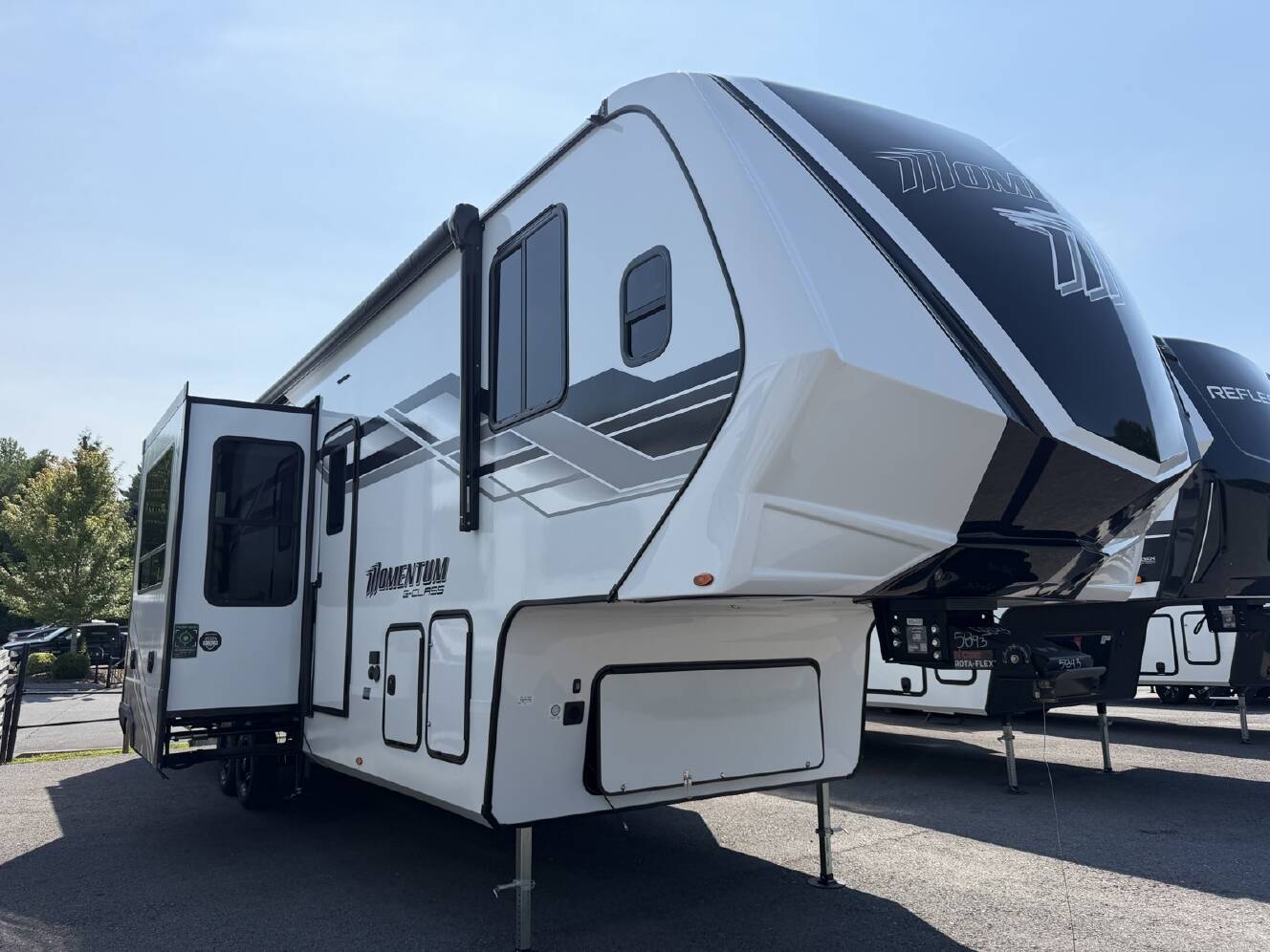 A photo of this 2027 Grand Design Momentum 350G