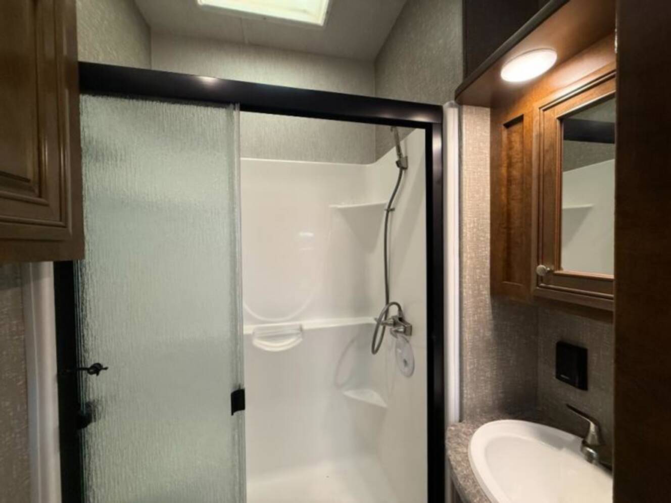 A photo of this 2019 Heartland Bighorn 39FL