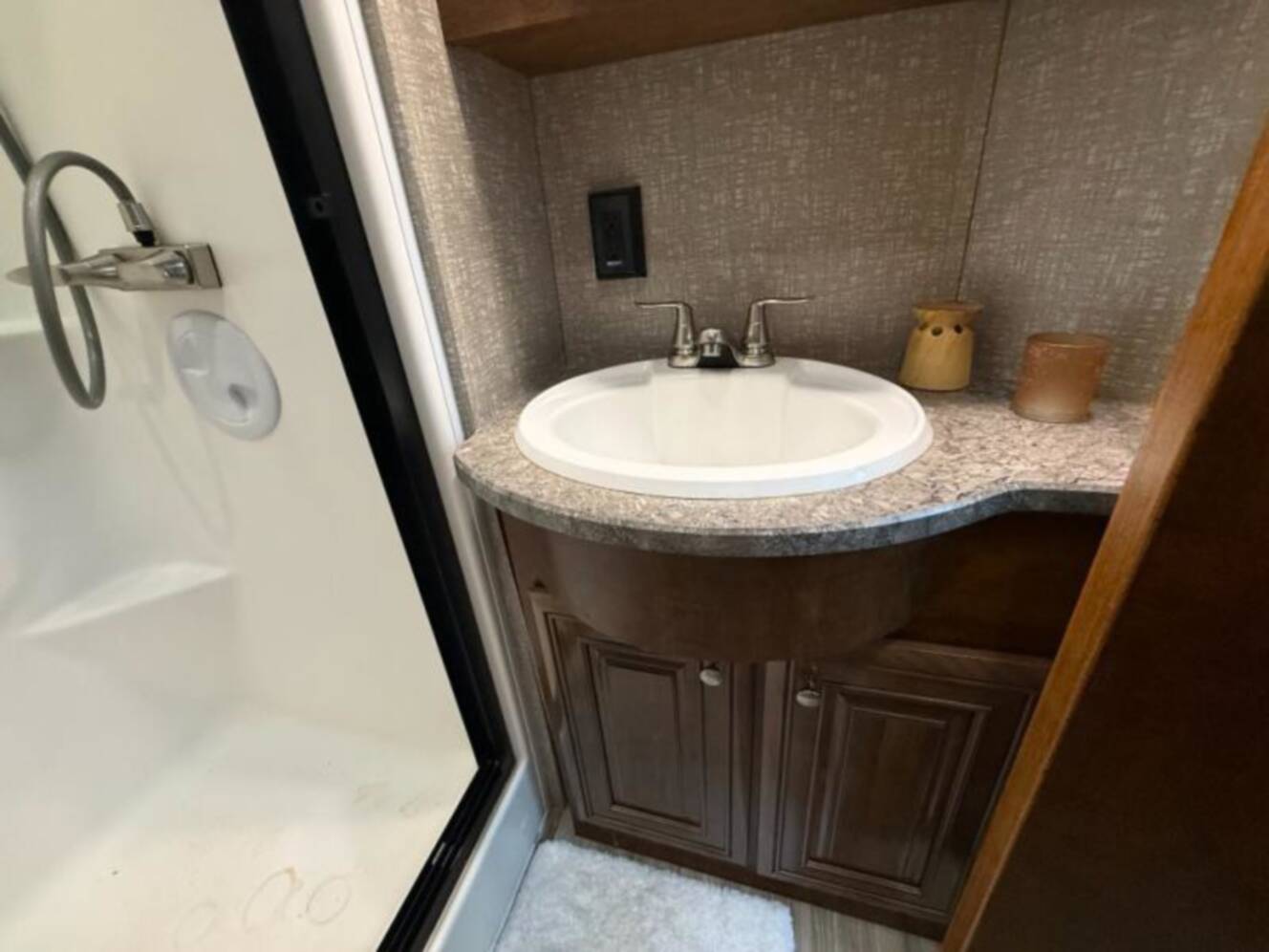 A photo of this 2019 Heartland Bighorn 39FL