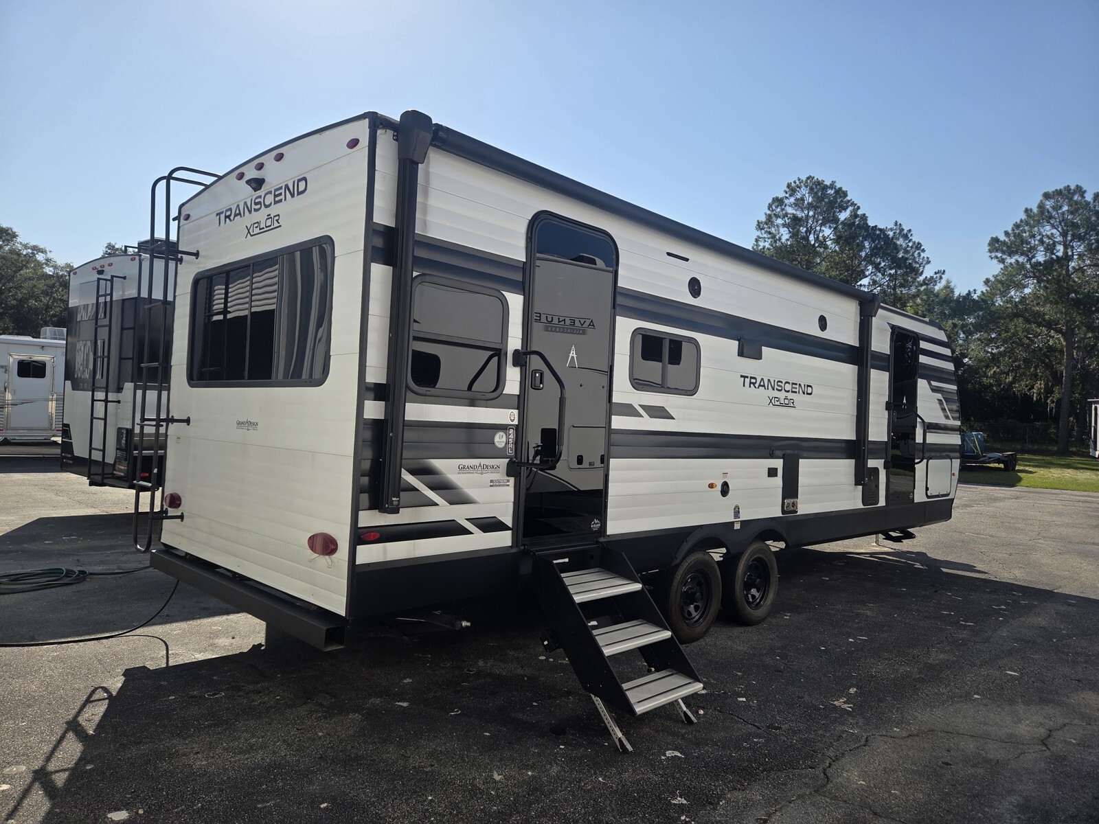2024 Grand Design Transcend Xplor Series 245RL in lake park GA