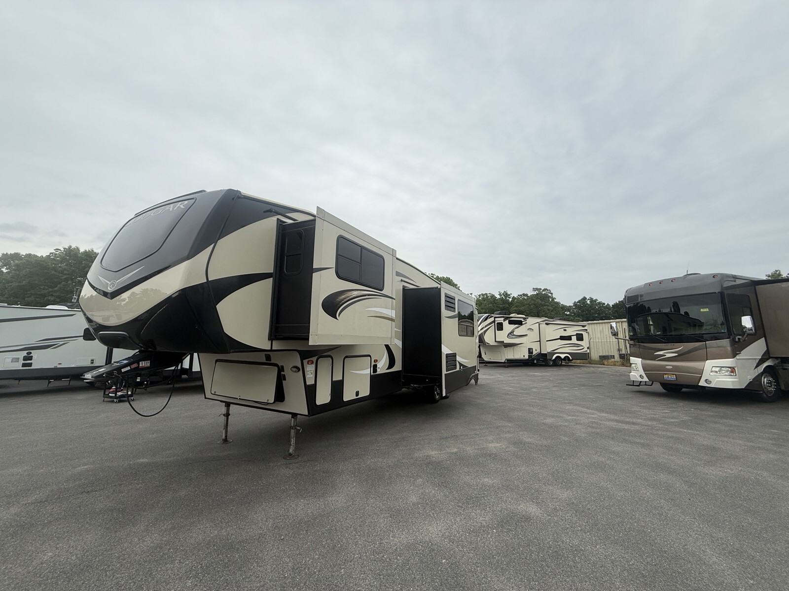 2019 Keystone Cougar 367FLS in richmond VA