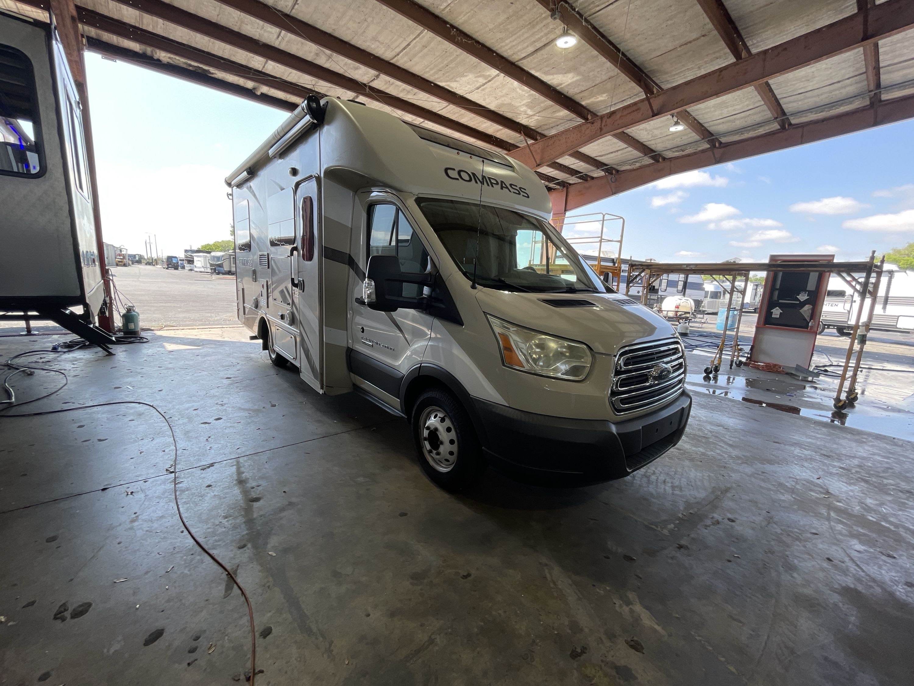 2016 Thor COMPASS 23TR in bartow FL