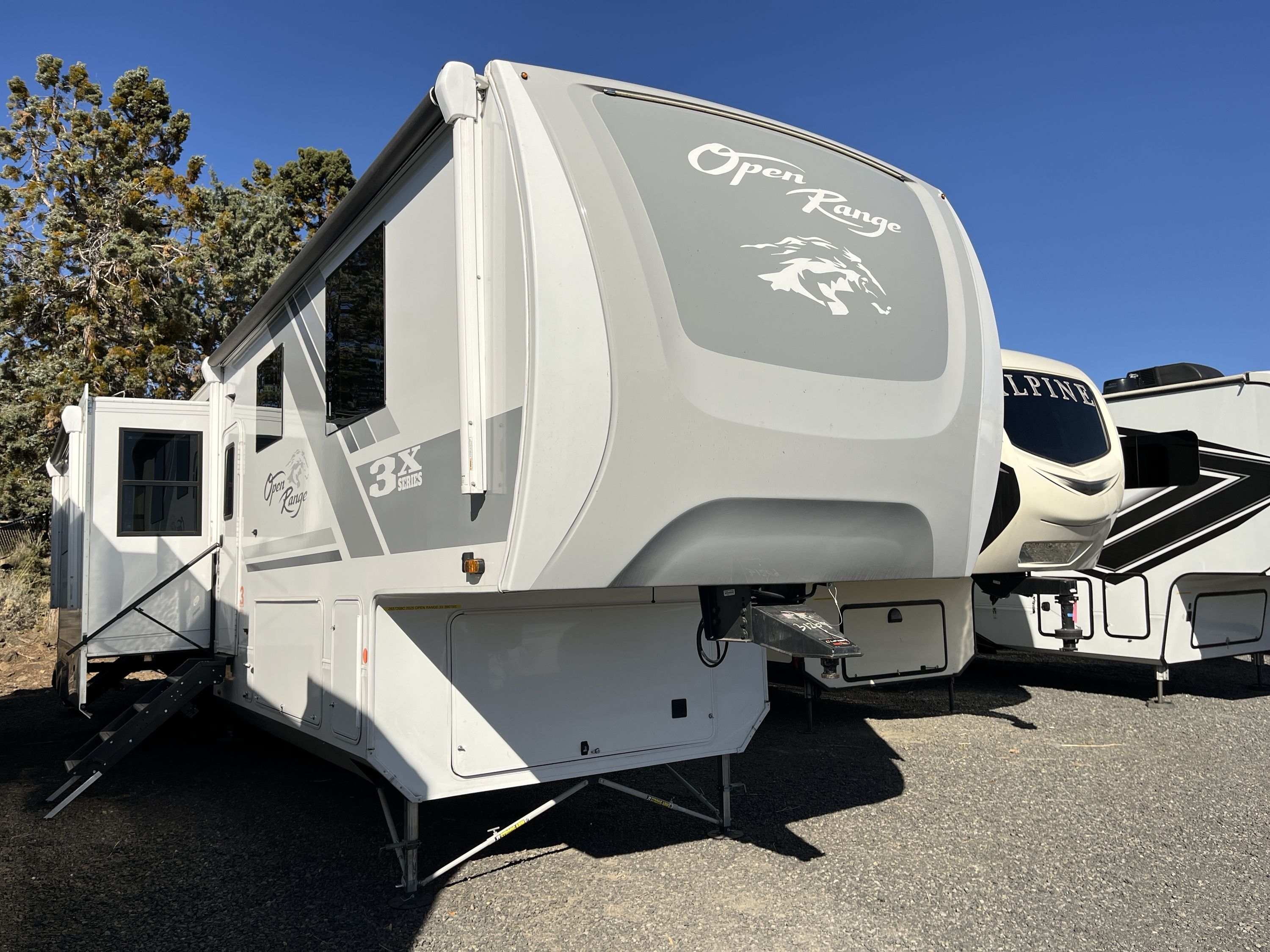2025 Highland Ridge OPEN RANGE 3X 390TBS in bend OR