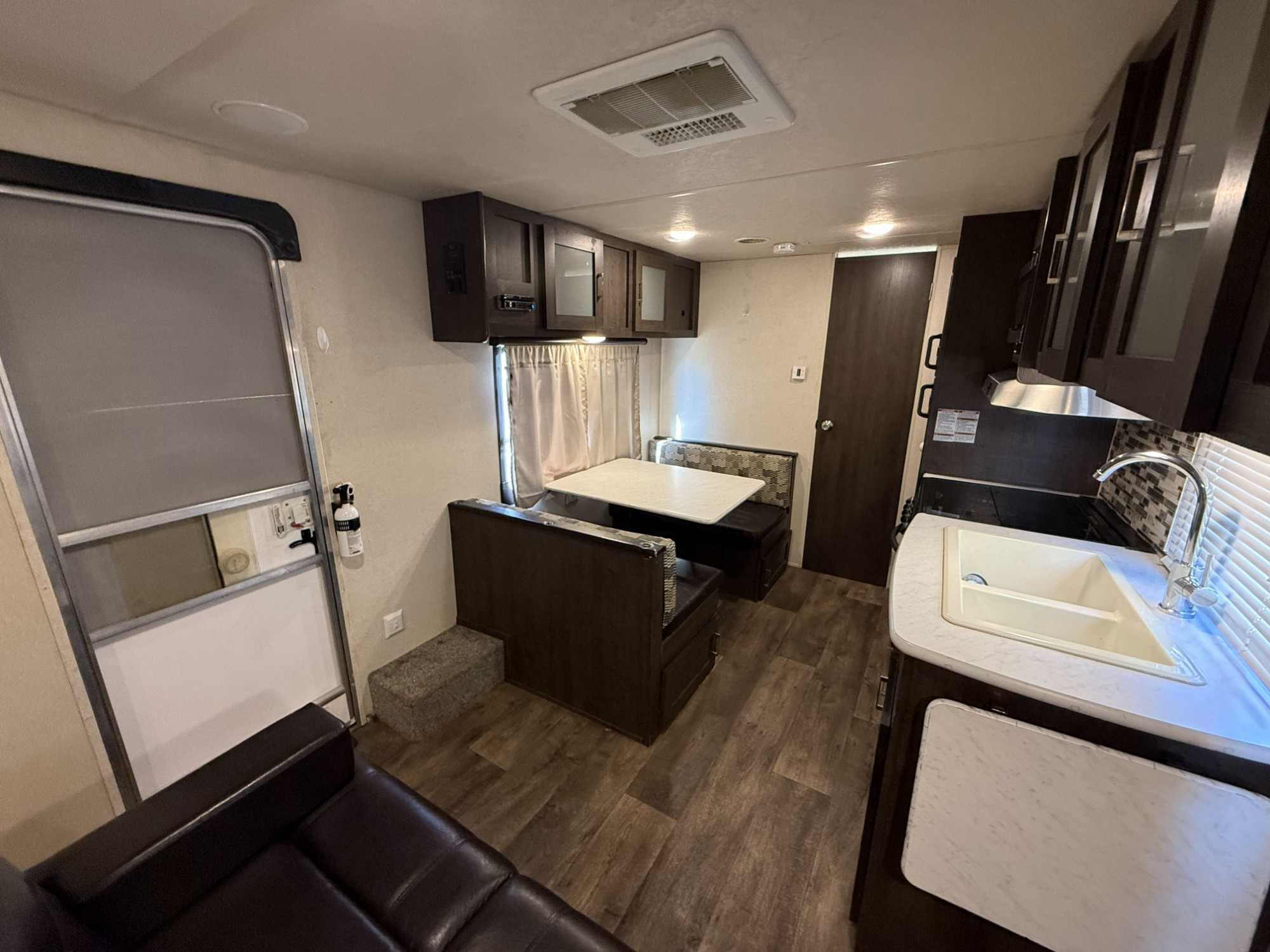 2018 Forest River WILDWOOD X-LITE 241QBXL in hanover PA