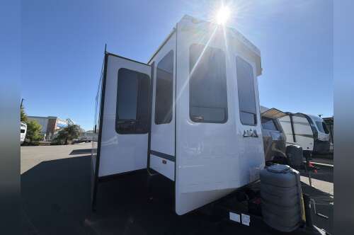 2024 Forest River CEDAR CREEK COTTAGE 40CDL in vacaville CA