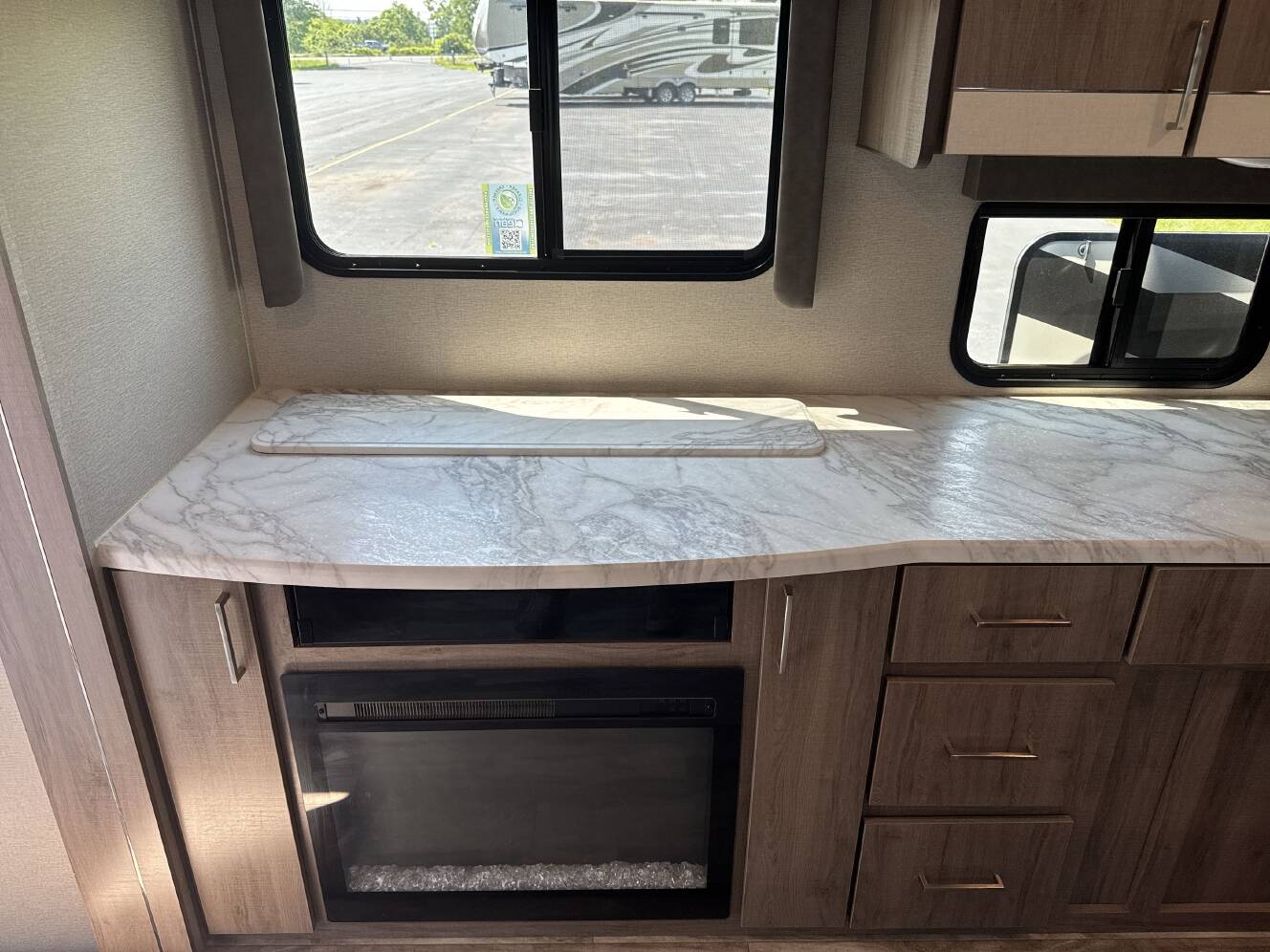 A photo of this 2022 Grand Design IMAGINE 2670MK