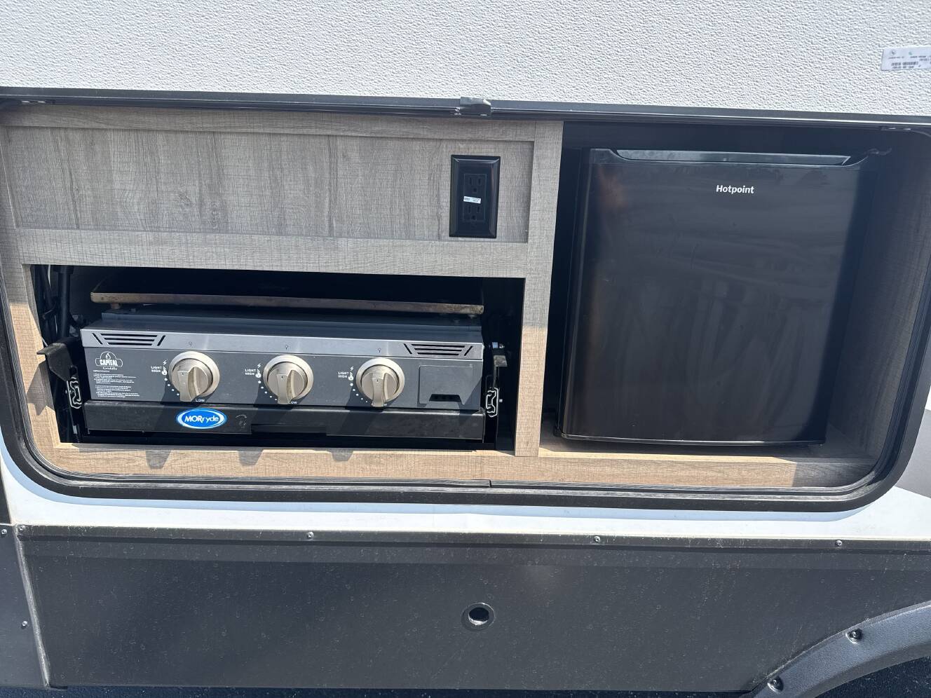 A photo of this 2022 Grand Design IMAGINE 2670MK