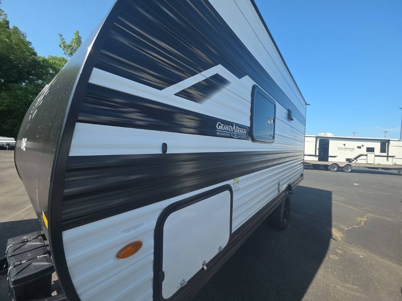 A photo of this 2025 Grand Design TRANSCEND ONE 151RB