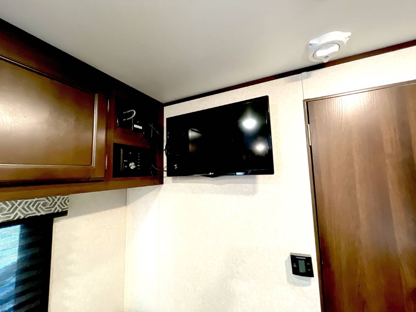 A photo of this 2019 Jayco JAY FLIGHT SLX 232RB