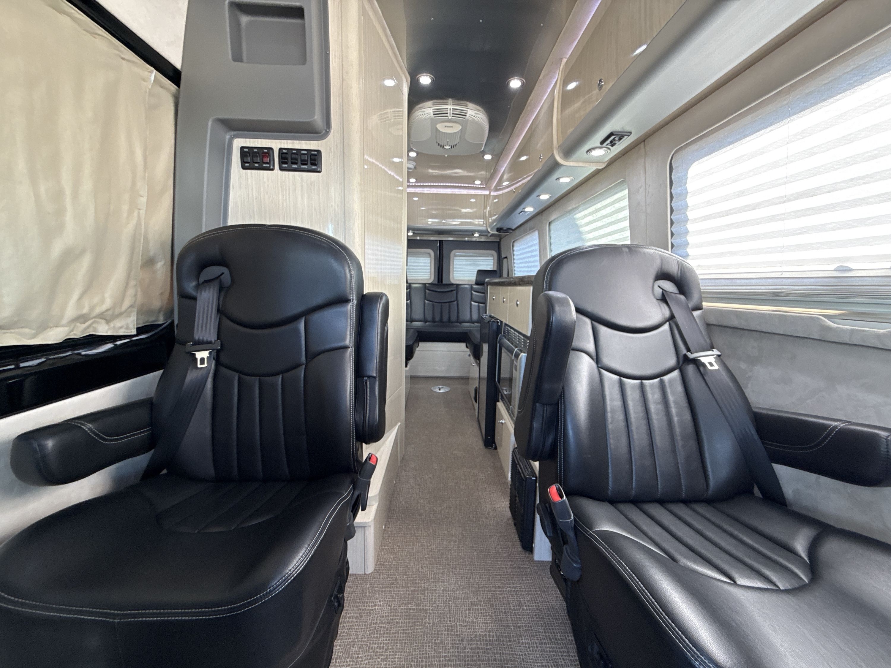 2014 Airstream INTERSTATE 3500 LOUNGE in oklahoma city OK