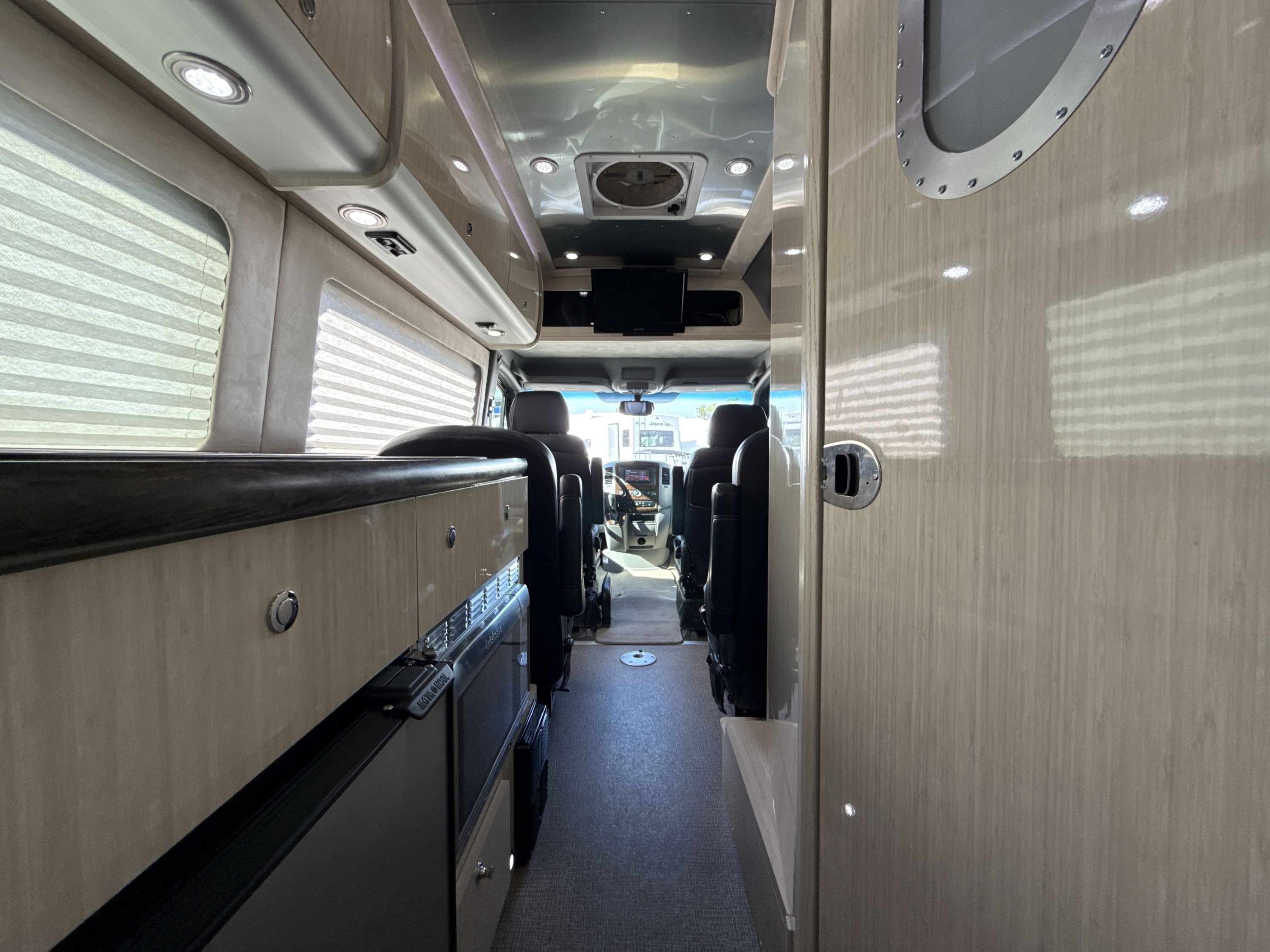2014 Airstream INTERSTATE 3500 LOUNGE in oklahoma city OK