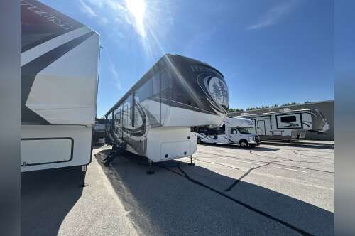 2019 Crossroads REDWOOD 3941FL in greenfield IN
