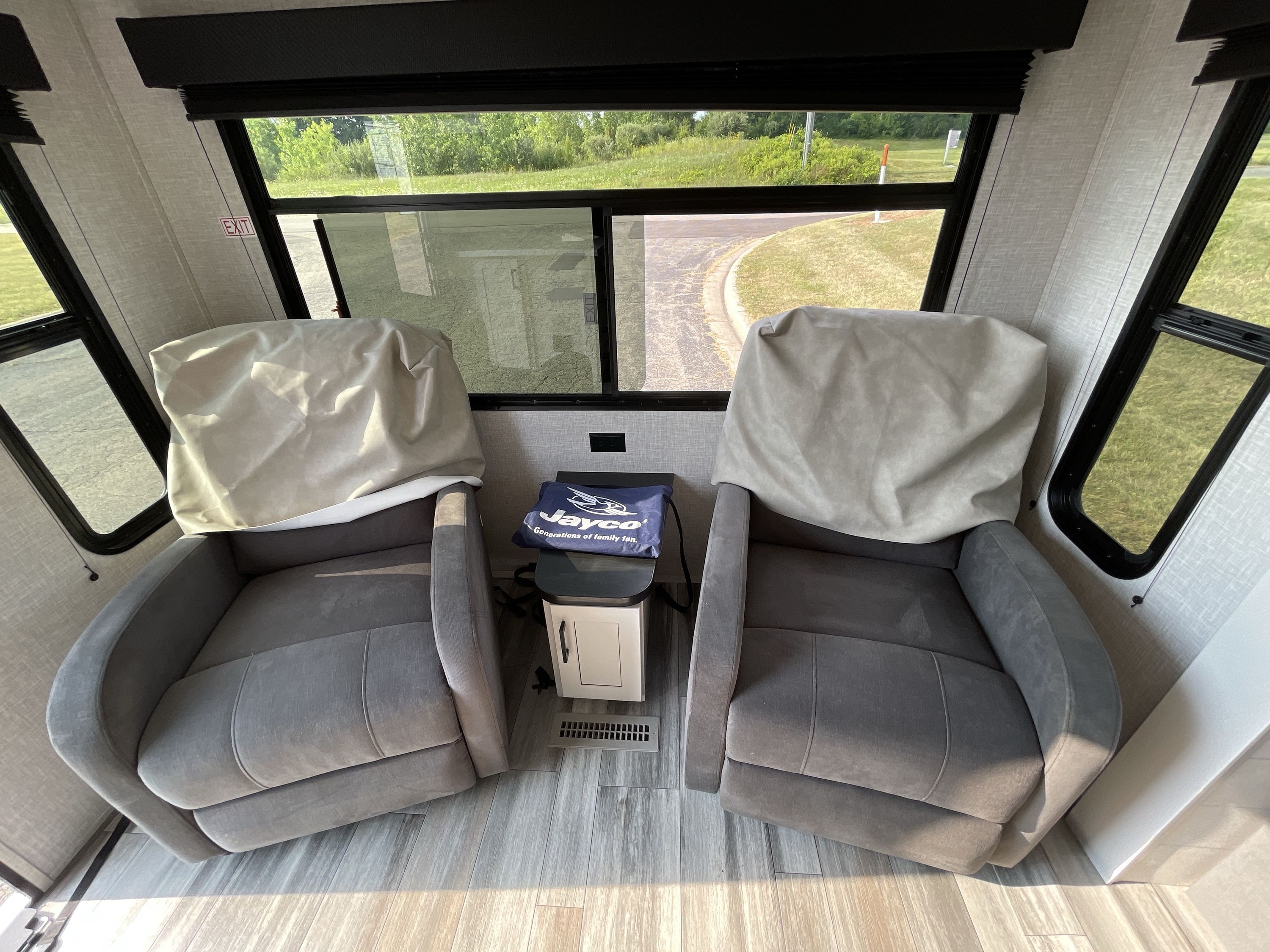2025 Jayco JAY FLIGHT SLX 262RLS in coldwater MI