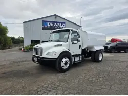 2016 FREIGHTLINER BUSINESS CLASS M2 106