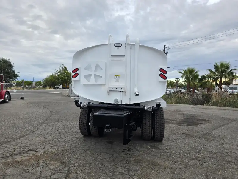 2016 FREIGHTLINER BUSINESS CLASS M2 106