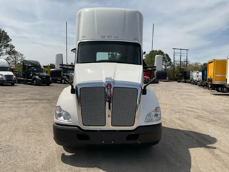 2021 KENWORTH T680