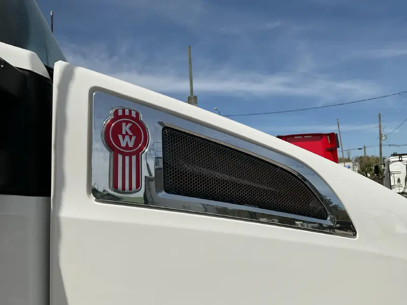 2021 KENWORTH T680