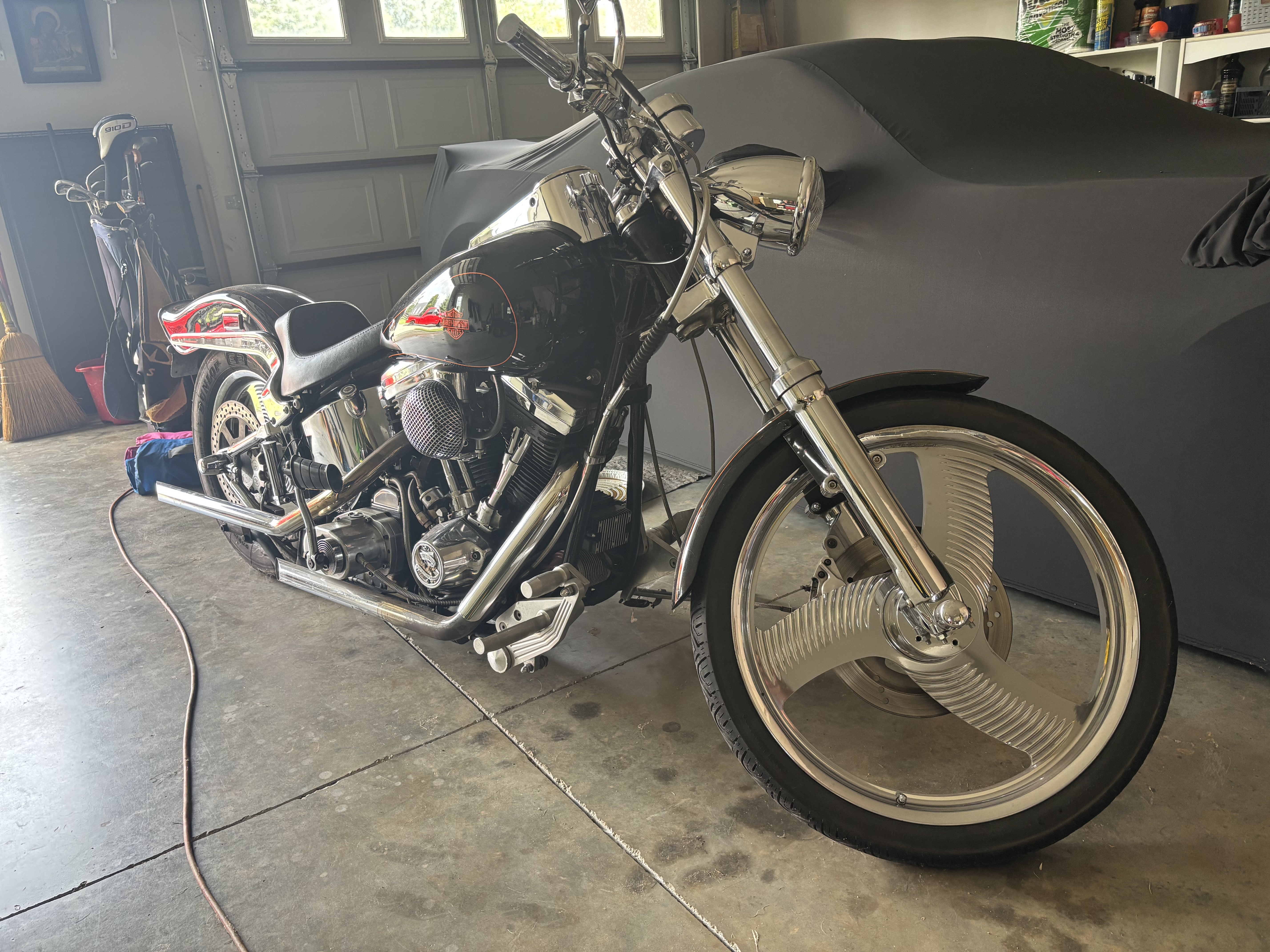 1989 Harley-Davidson SOFTAIL CUSTOM Custom motorcycle