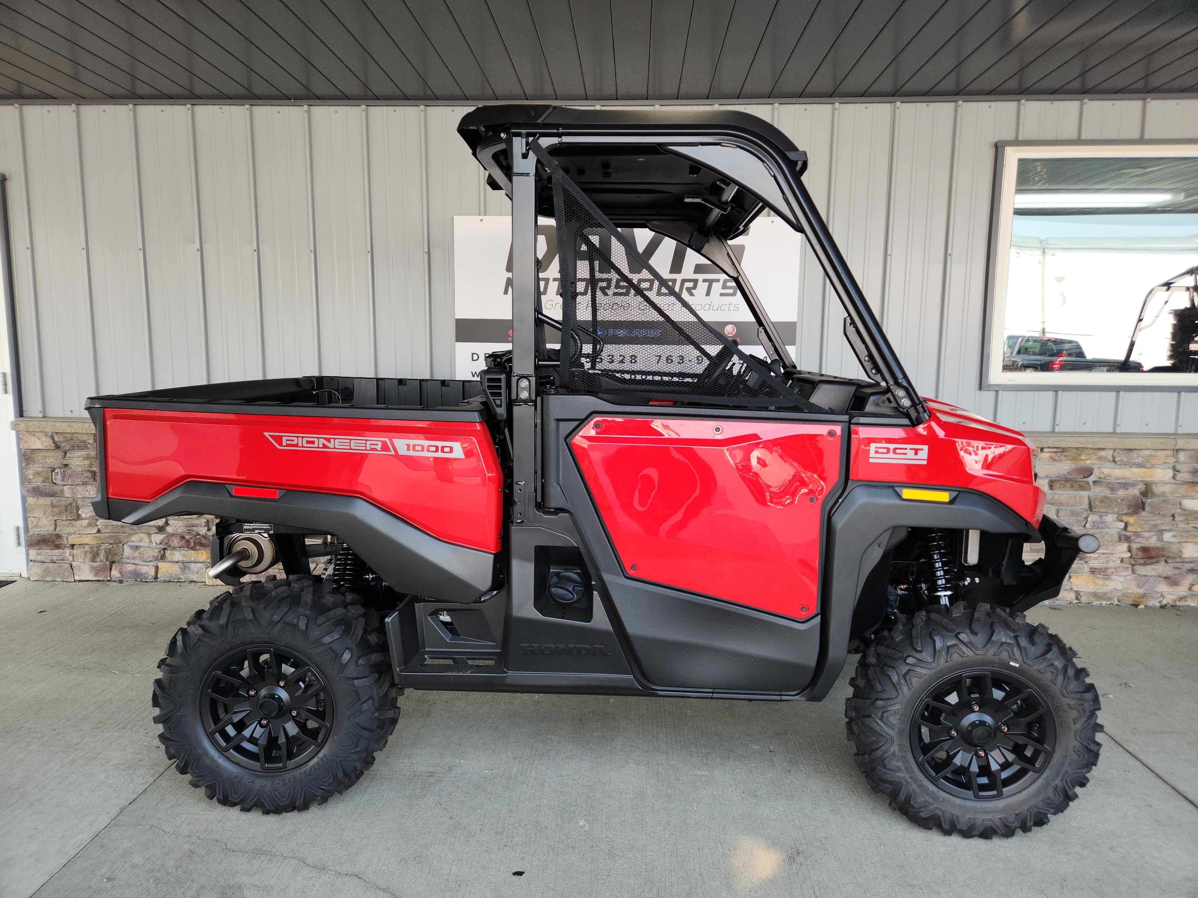 2026 Honda Pioneer 1000 Deluxe in delano MN