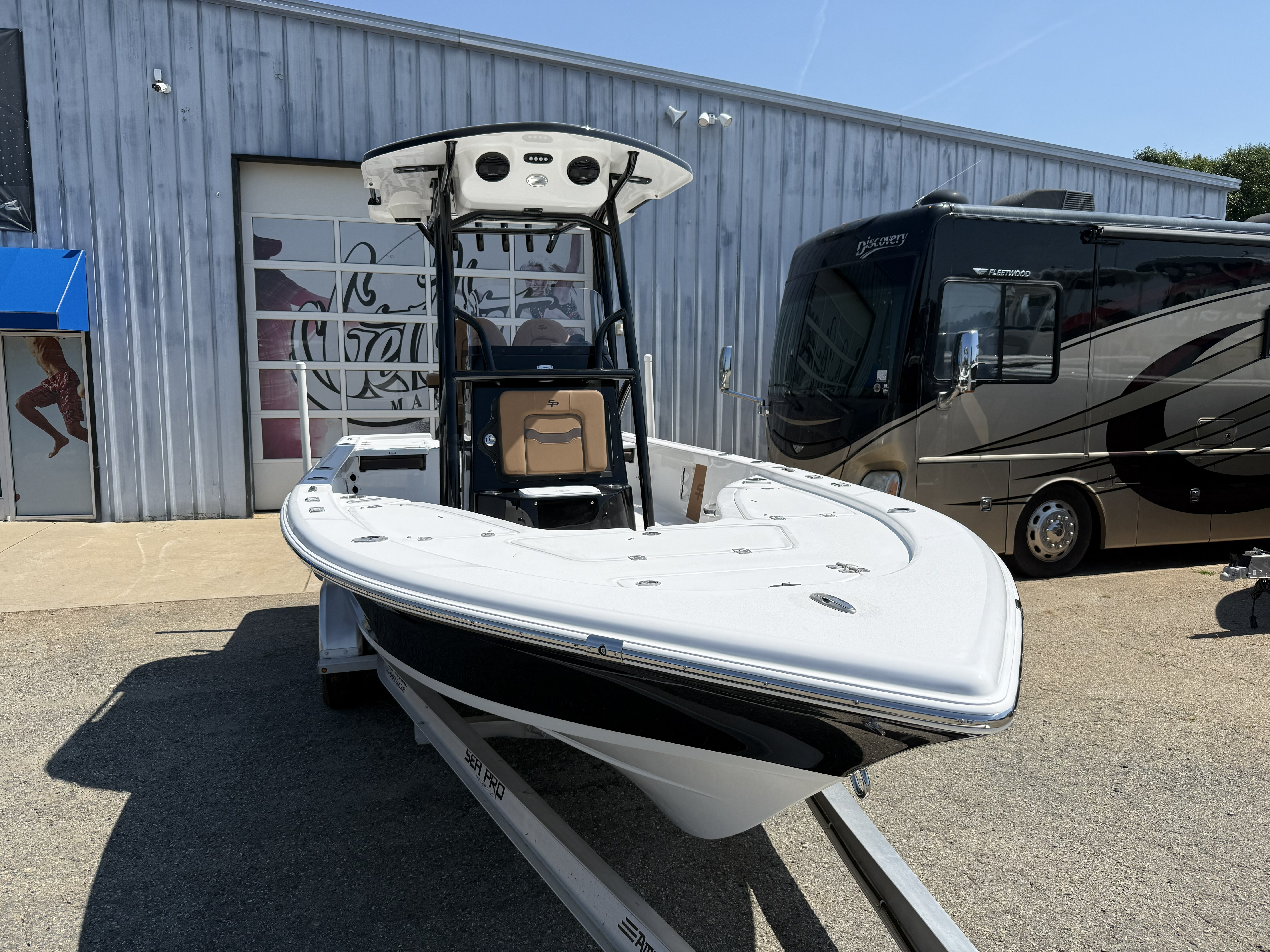 2027 Sea Pro 230 DLX in colfax NC