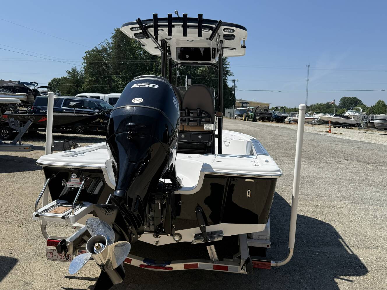 A photo of this 2027 Sea Pro 230 DLX