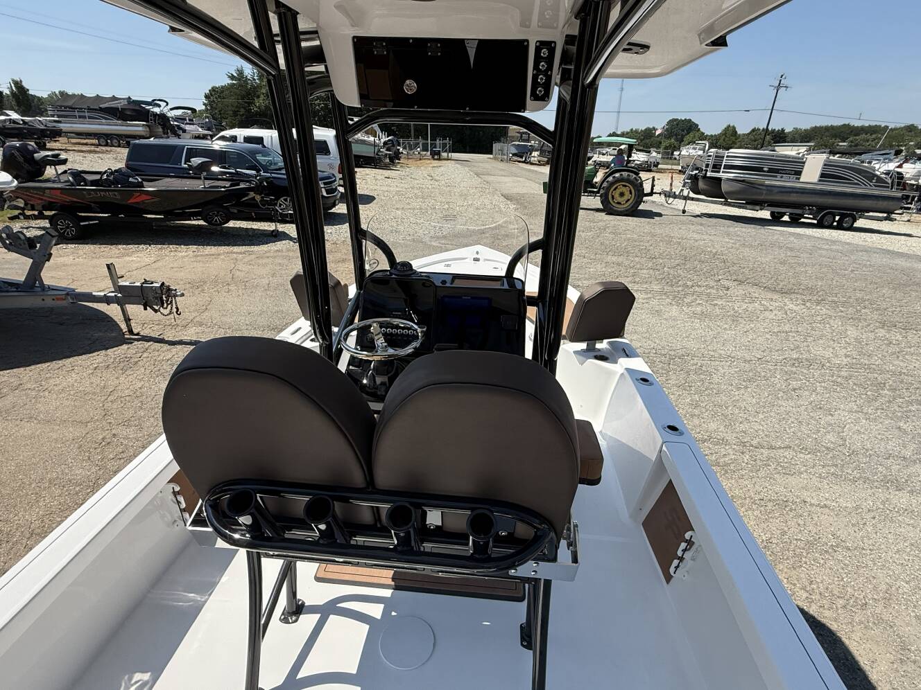 A photo of this 2027 Sea Pro 230 DLX