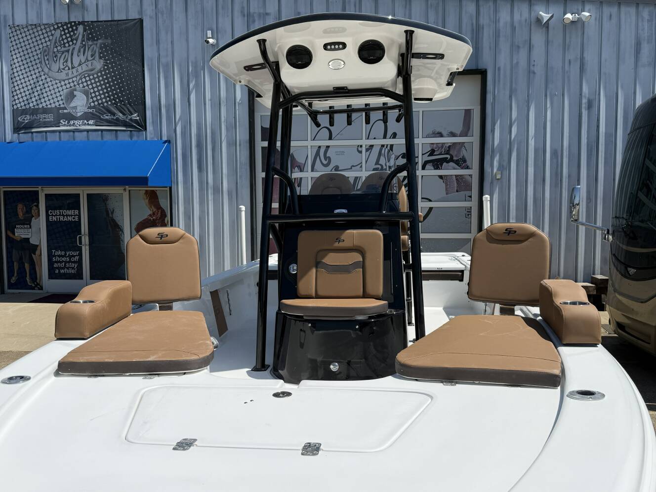 A photo of this 2027 Sea Pro 230 DLX