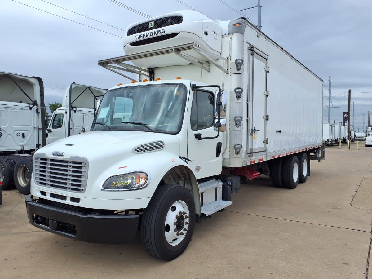 2020 FREIGHTLINER BUSINESS CLASS M2 106 in Dallas, TX