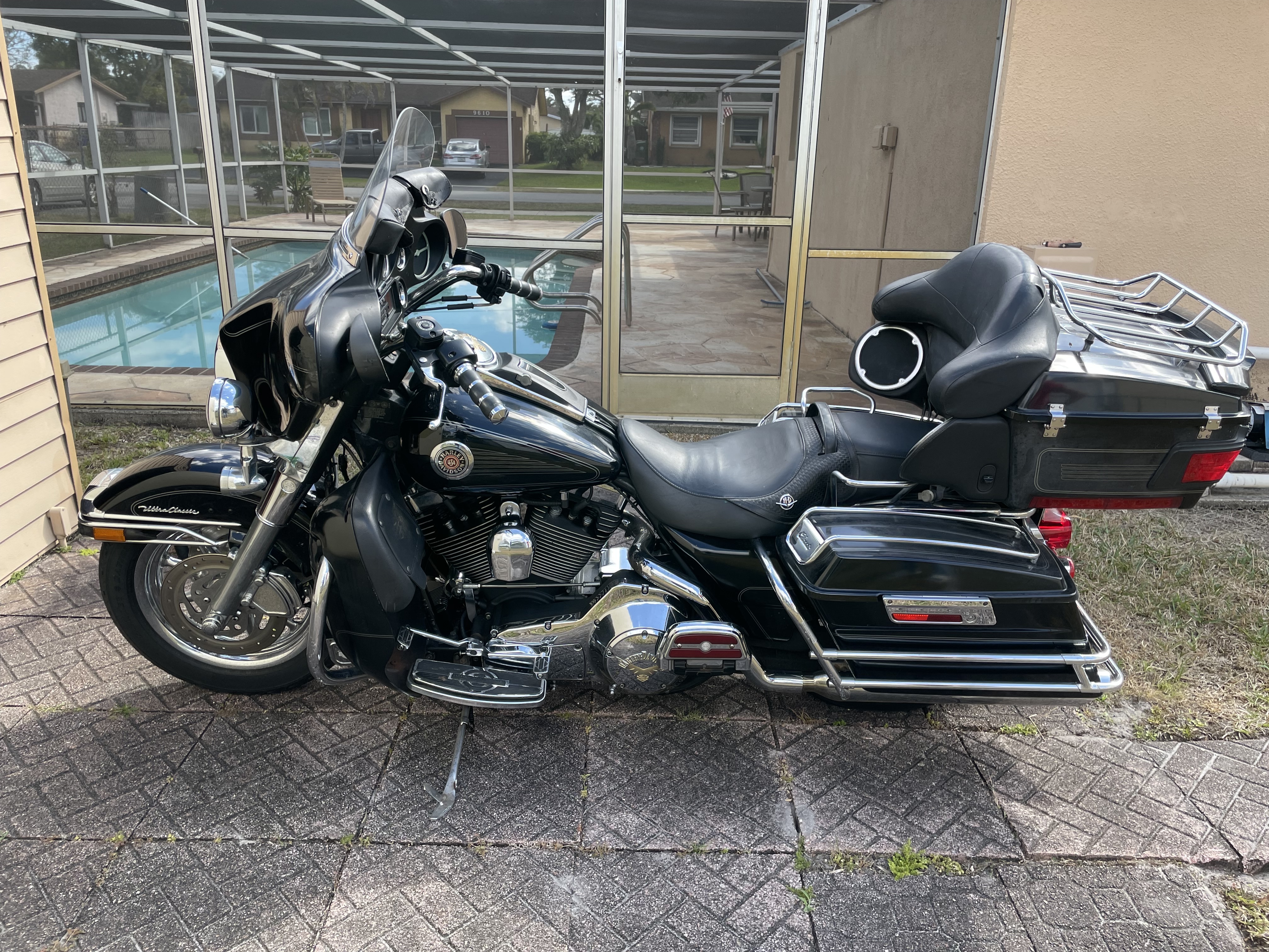 2004 Harley-Davidson ELECTRA GLIDE CVO ULTRA CLASSIC CVO ULTRA CLASSIC in Pembroke Pines, FL