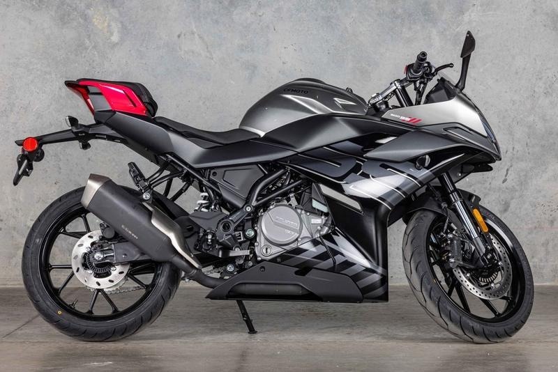 2026 CFMOTO 300SS SS in Wichita Falls, TX