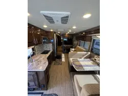2019 THOR MOTOR COACH CHALLENGER 37TB BUNKHOUSE