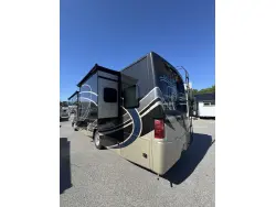2019 THOR MOTOR COACH CHALLENGER 37TB BUNKHOUSE