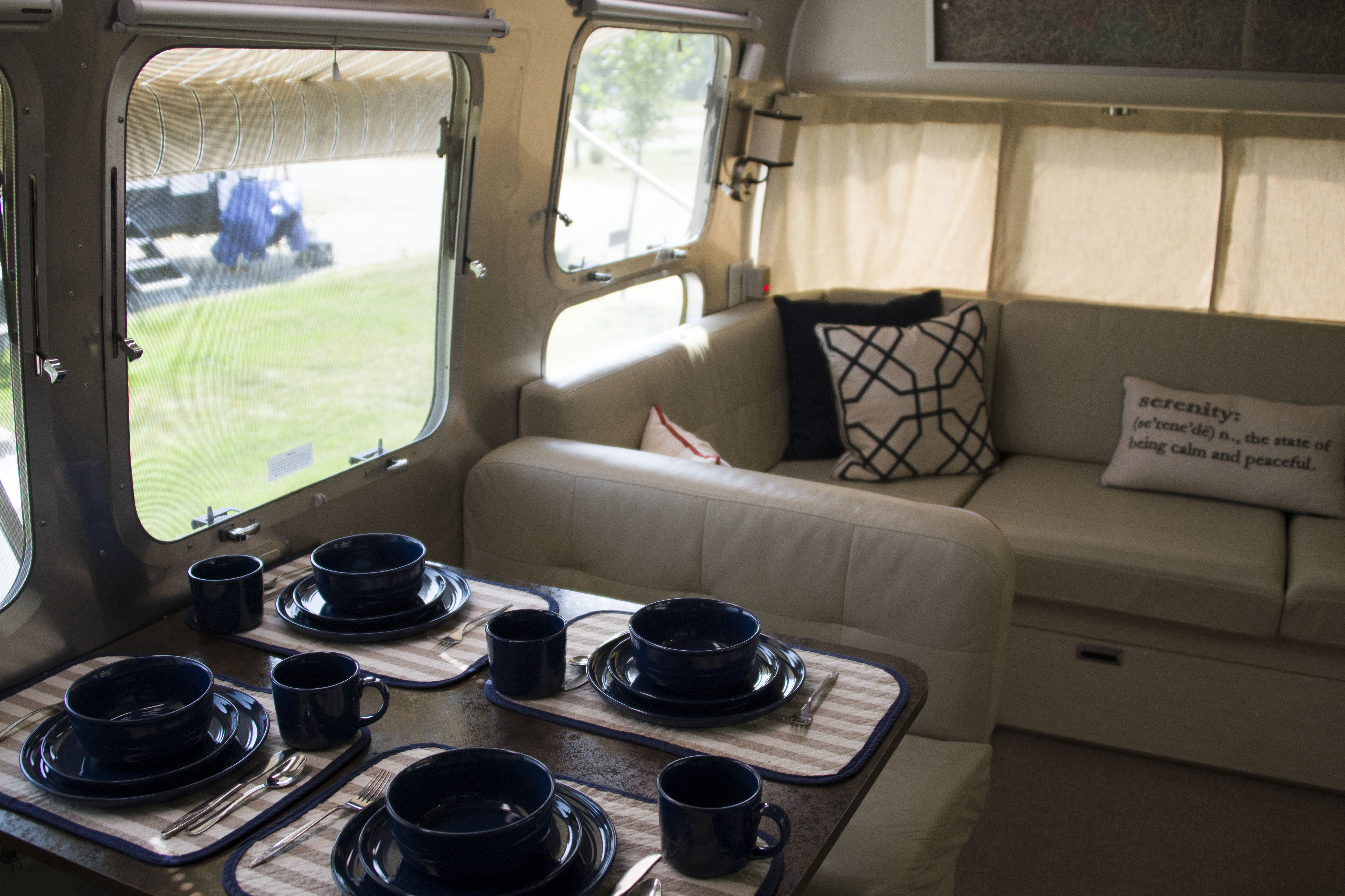 2012 Airstream INTERNATIONAL SERENITY 30RBQ RV