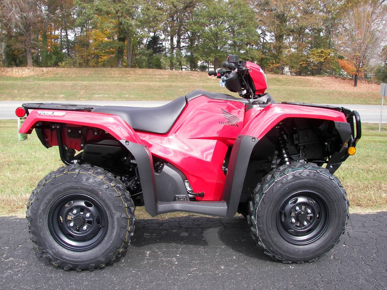 A photo of this 2026 Honda FourTrax Foreman Rubicon 4x4 EPS