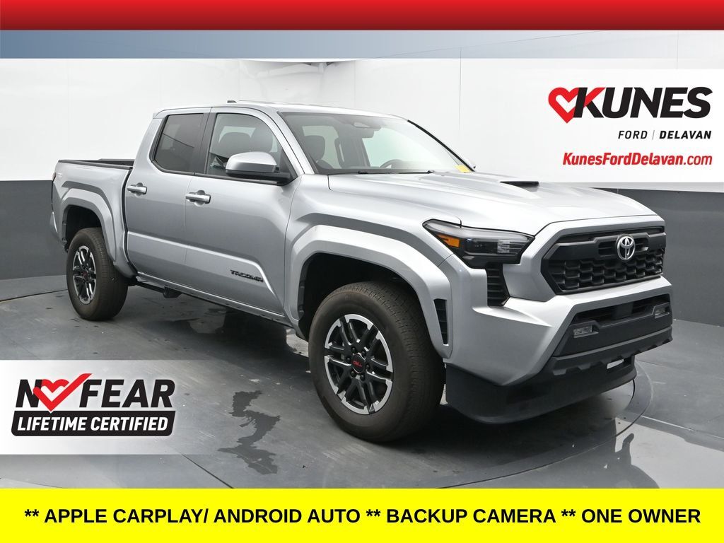 2024 TOYOTA TACOMA in Delavan, WI