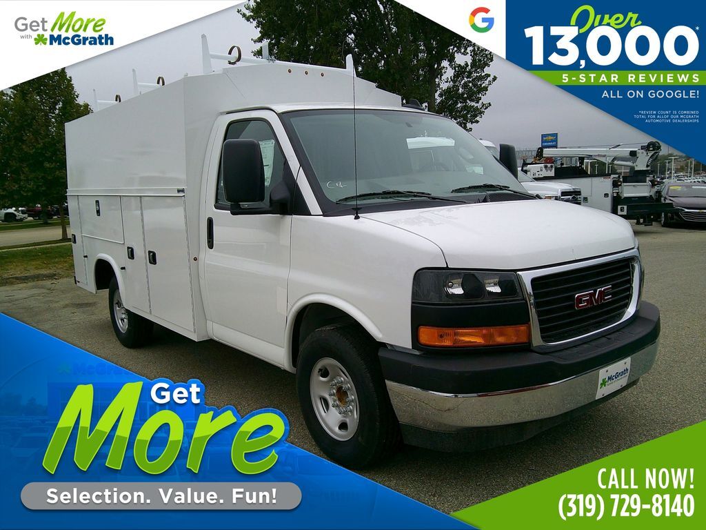 2025 GMC SAVANA in Cedar Rapids, IA