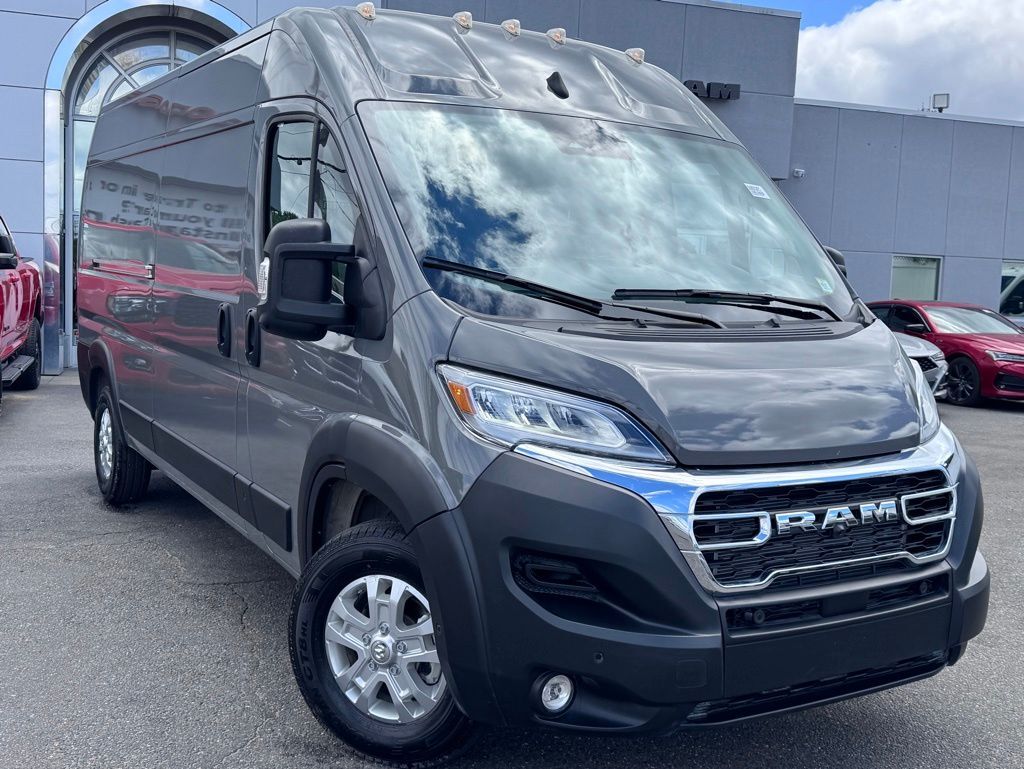 2025 RAM PROMASTER 2500 in Inwood, NY